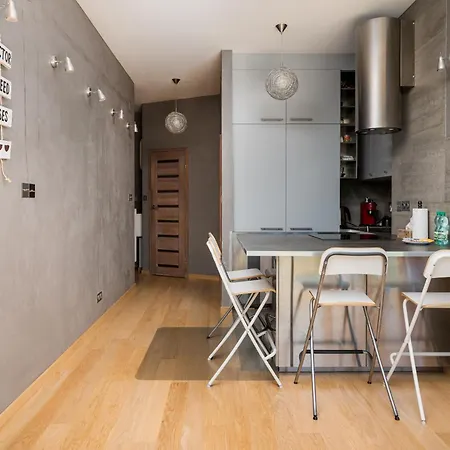Bluszczanska Homely Warsaw